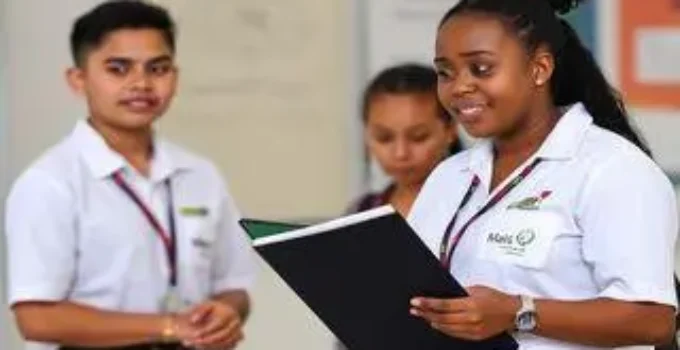 Edital de Convocação de professores aprovados no Concurso do Magistério
