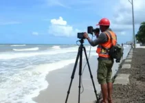 Defesa Civil de Aracaju monitora maré alta
